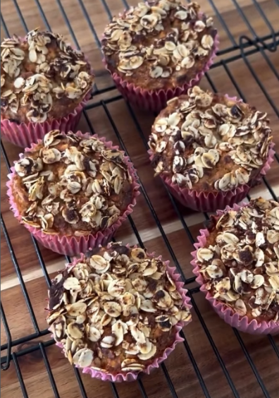 Apple Crumble Muffins