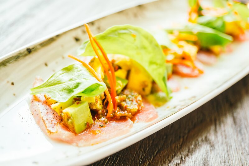 Mango Salad with Avocado and Lettuce