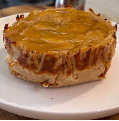 Easy Low-Cal Apple Slice Cake: Single-serve, high-protein & topped with a caramel glaze